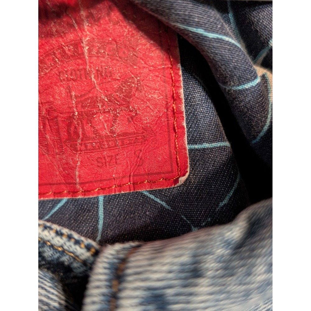 Levis Womens Light Wash Denim Trucker Jacket Size S Geometric Star Print Lining - Picture 8 of 8